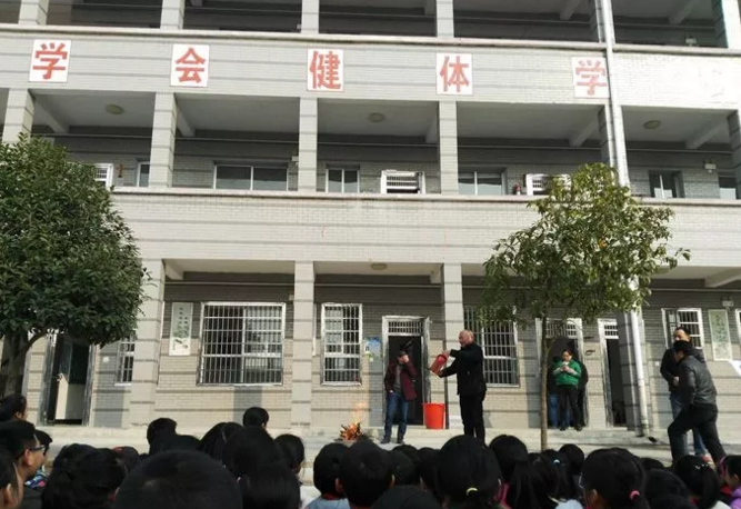 图片18.png